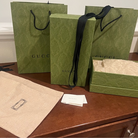 GUCCI BOXES - Picture 2 of 5